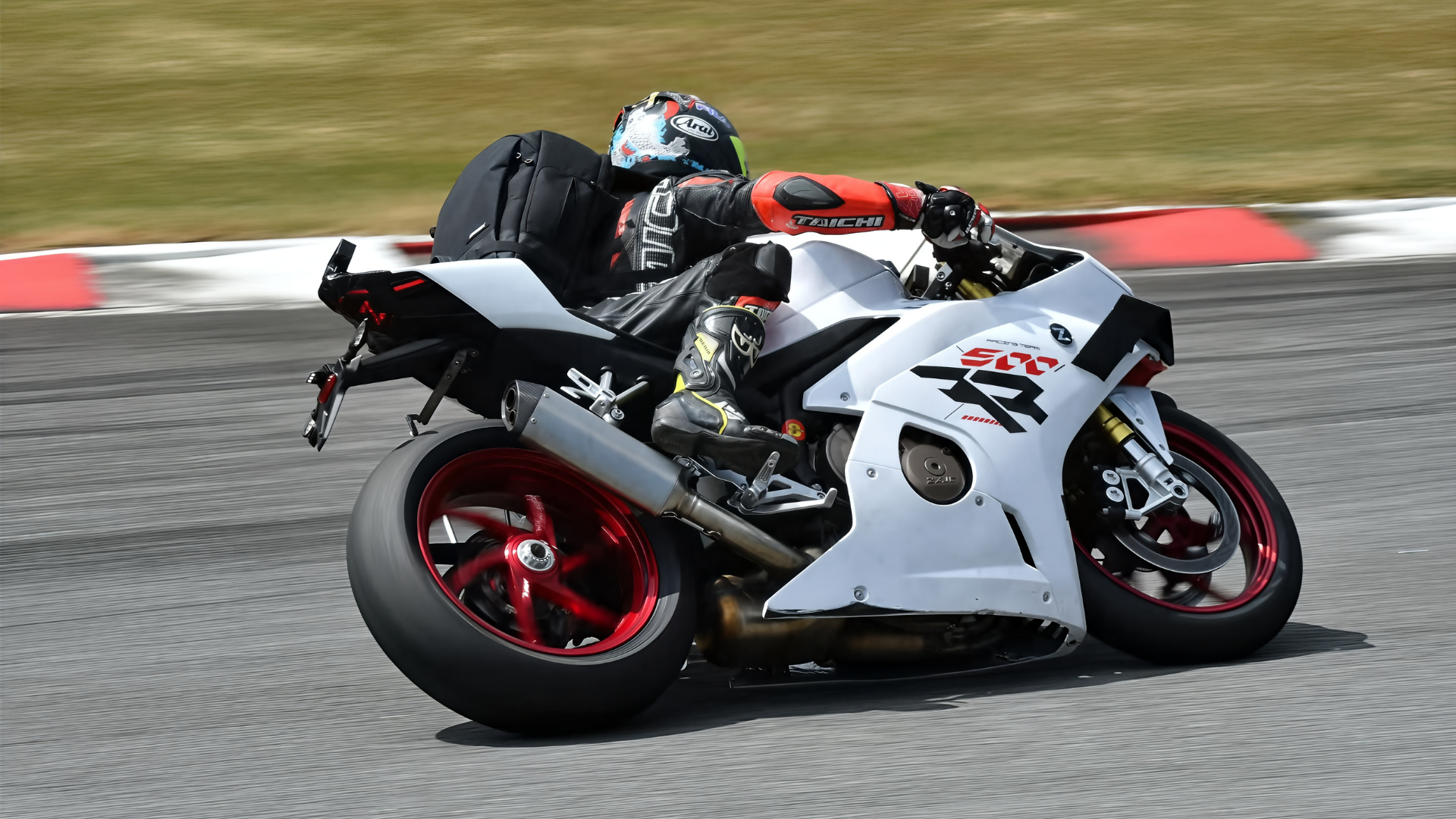 ZXMOTO 500 RR – Chega para conquistar!