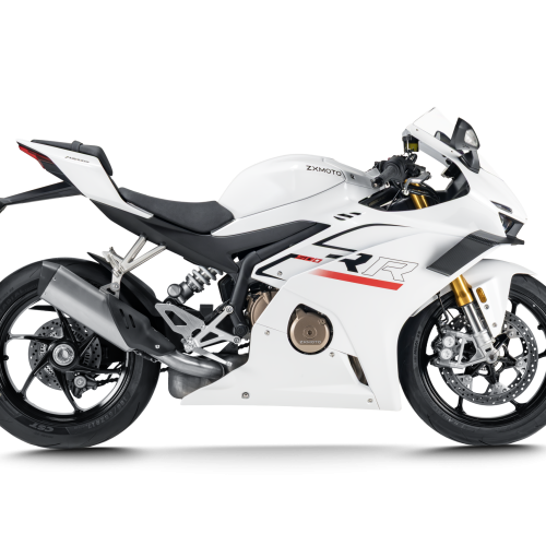 500RR_WHITE_R