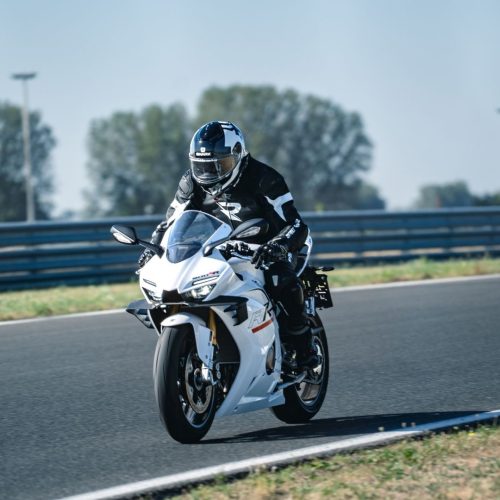 500rr (2)